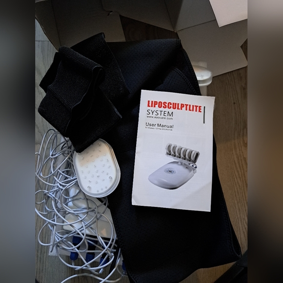 A LIPOSCULPTLITE SYSTEM - Picture 3 of 8